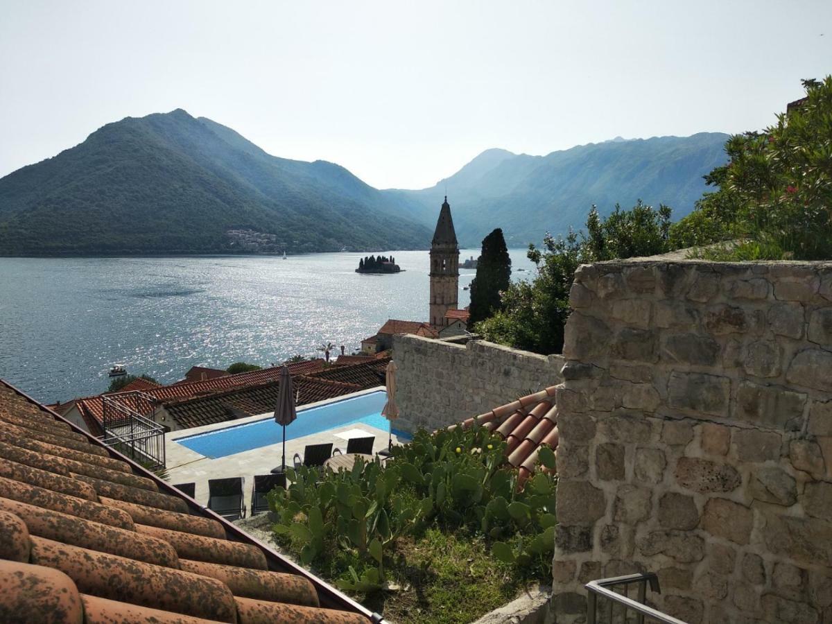 Apartamento Old House Perast Exterior foto